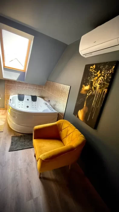 Greyhouse Apartman - Éden