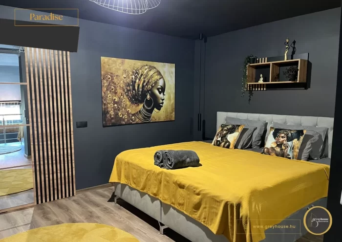 Greyhouse Apartments - Paradise