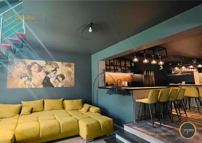 Greyhouse Apartments - Paradise