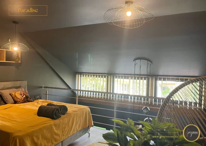 Greyhouse Apartments - Paradise