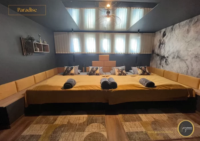 Greyhouse Apartments - Paradise