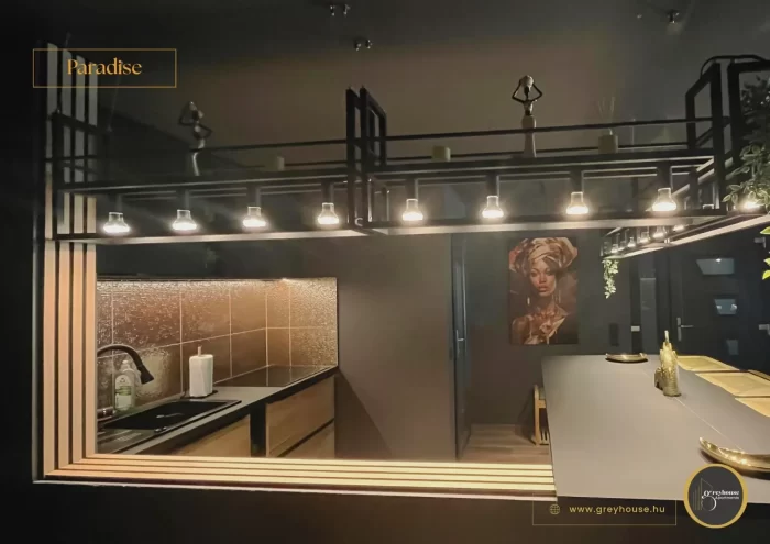 Greyhouse Apartments - Paradise