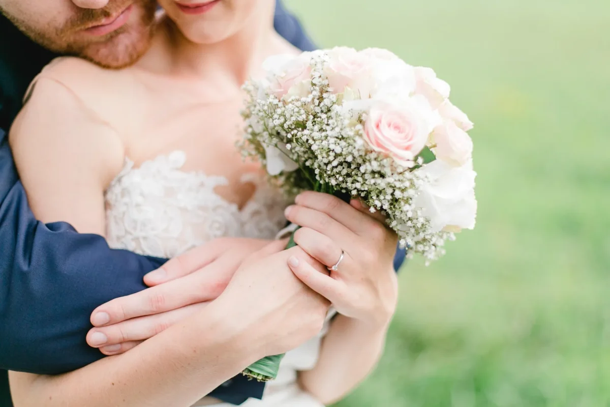 Greyhouse jk 90 bride 4066022 1920 1920x1280 fekvo